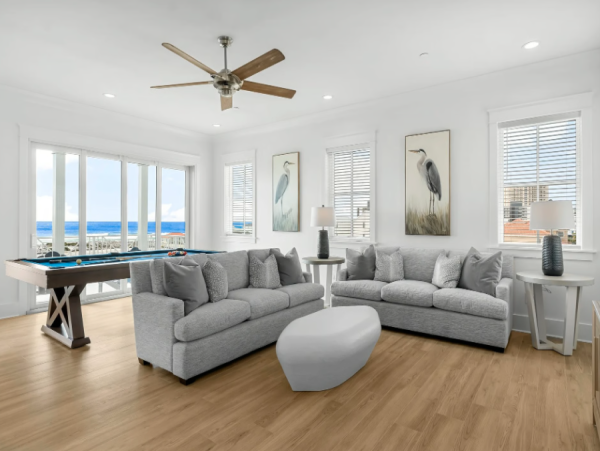 Luxurious Beach Home 6-Bedroom - Your Tropical Escape Awaits